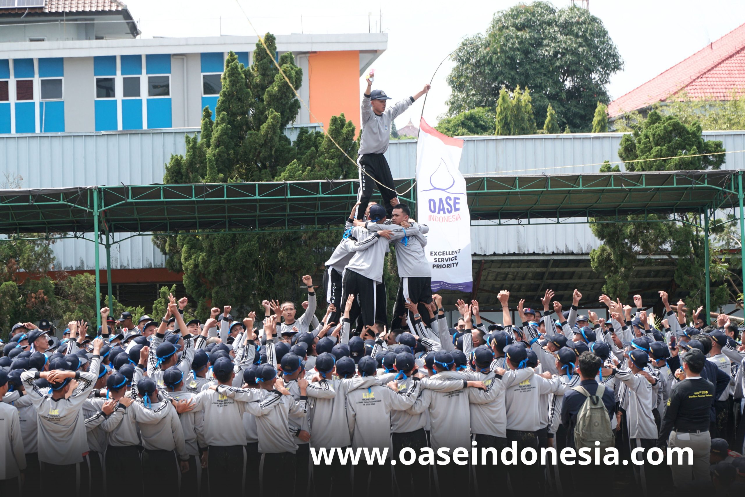 Polines Bersinergi dengan Oase Indonesia dalam Puncak Kegiatan LDK Mahasiswa Baru 2025