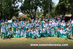 Read more about the article Hangatnya Kebersamaan Family Gathering SDIT Bina Insani Bersama Oase Indonesia