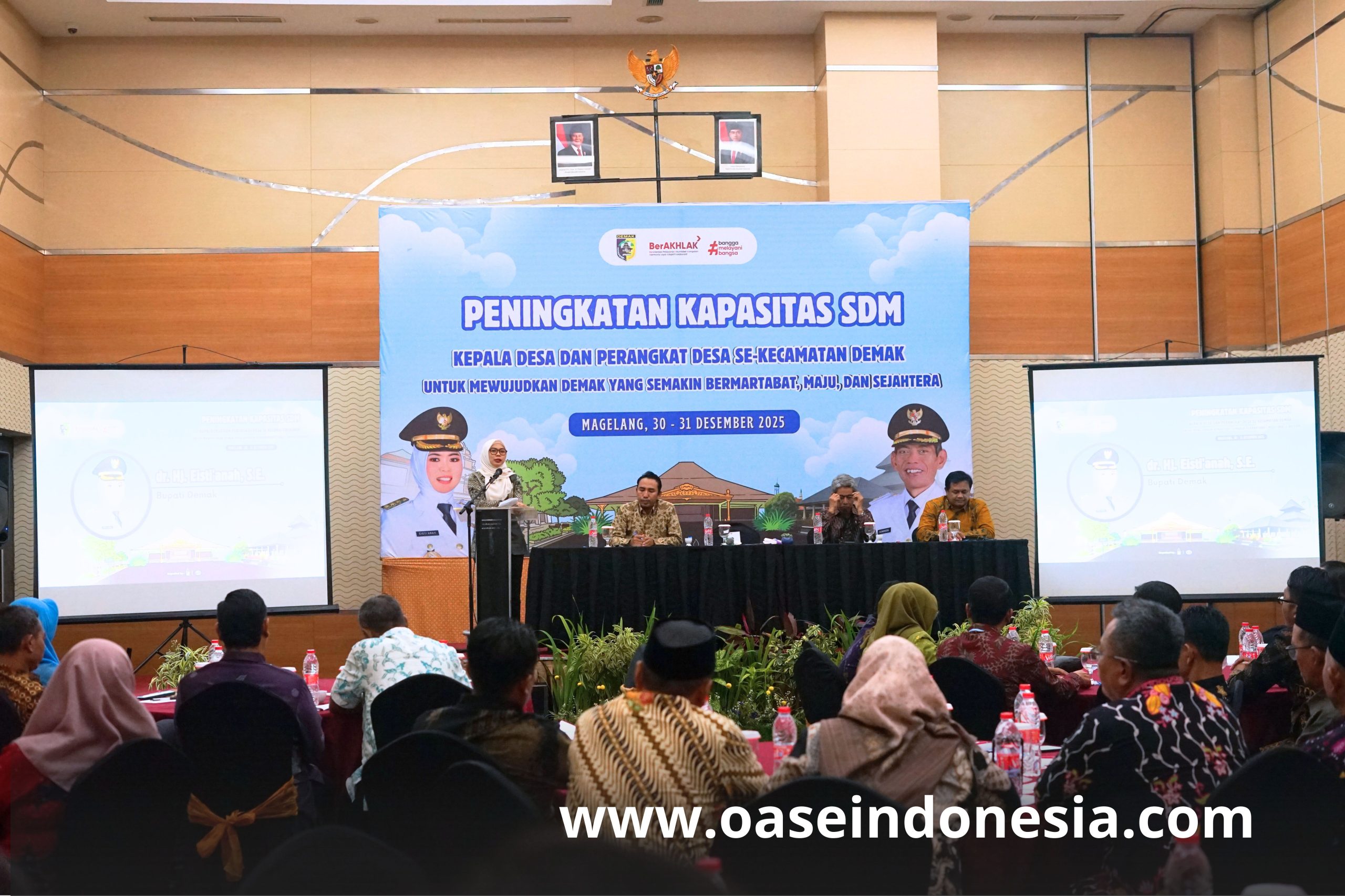 Read more about the article Kolaborasi Menuju Desa Bermartabat: Peningkatan SDM Aparatur Desa Demak 2025 di Magelang